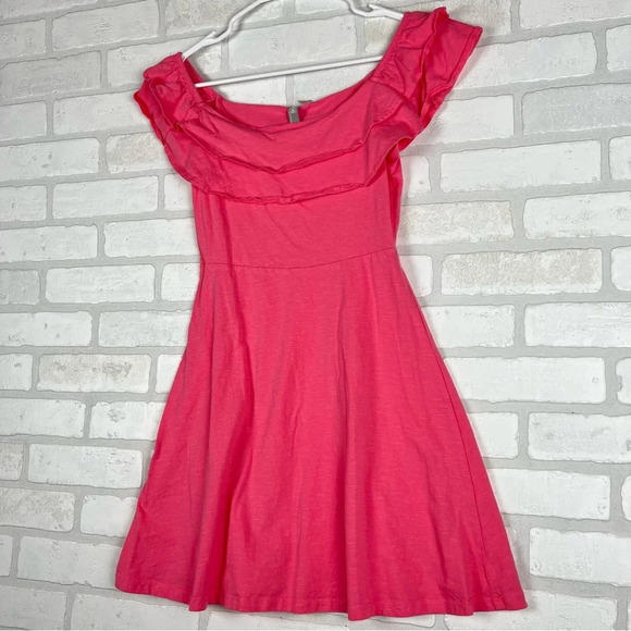 ASOS Pink Darling Dress, Size 2, ruffle top, off shoulder‎ or on shoulder - Picture 6 of 8